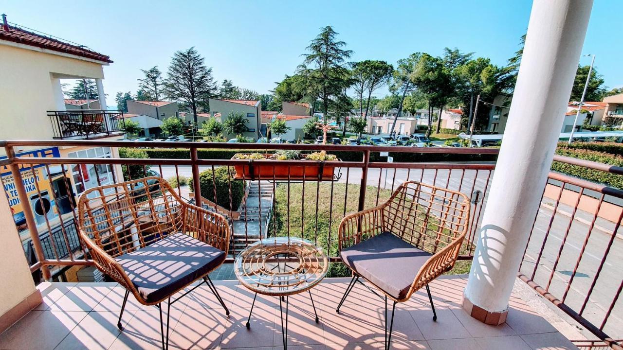 Luxury Apartment - Few Minutes From The Sea Porec Esterno foto